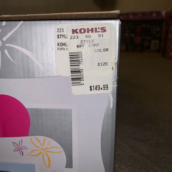 NEVER OPENED Digital Photo Frame - Picture 9 of 9